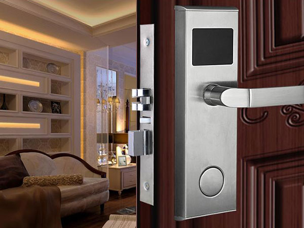 禅城24小时上门开锁公司